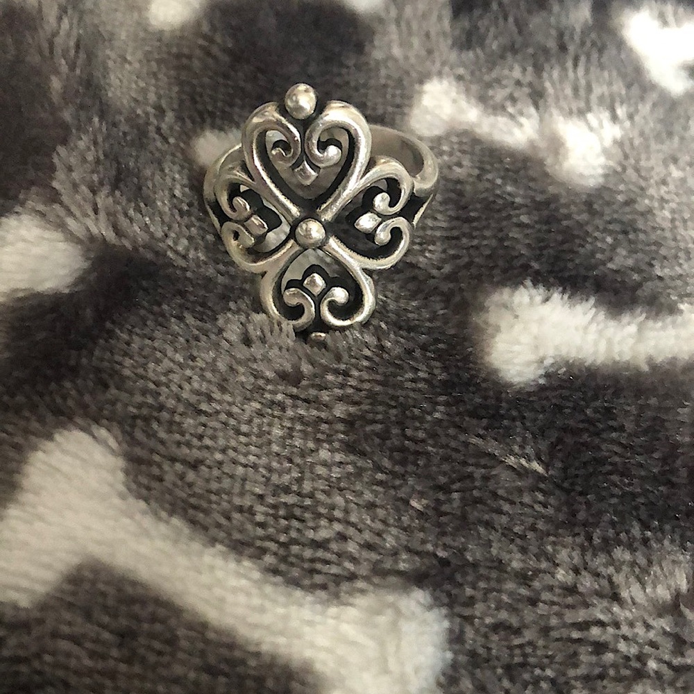 James Avery “Adorned Hearts” ring